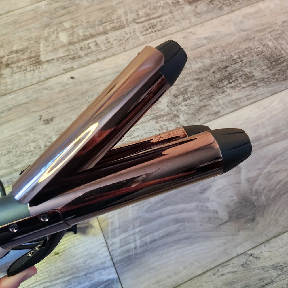 Lange Triple Barrel Pink and Black Hair Styler - Picture 8 of 8